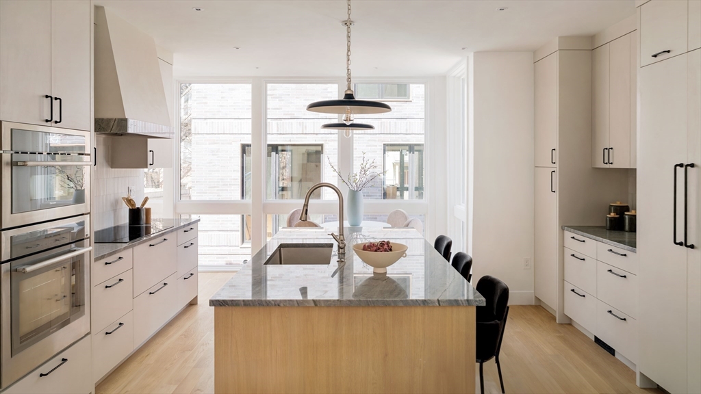 11 Mellen Street Unit: Front