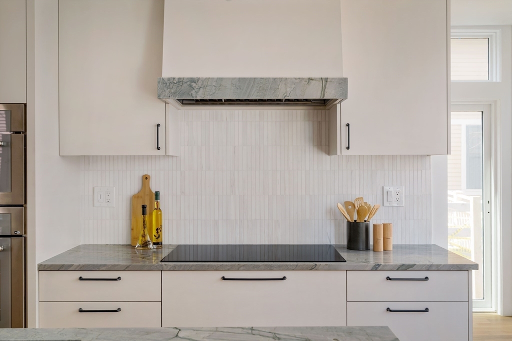 11 Mellen Street Unit: Front