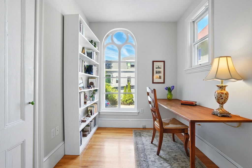 44 Porter St # 1