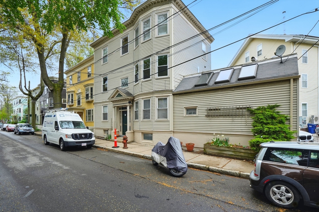 65 Eustis St # 2