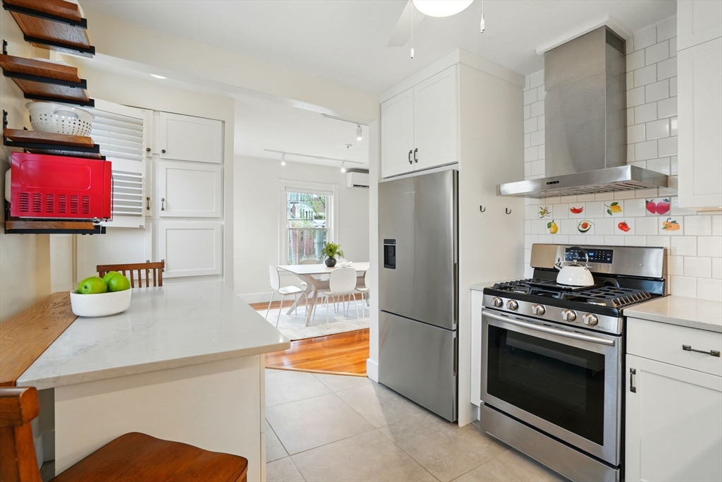 65 Eustis St # 2