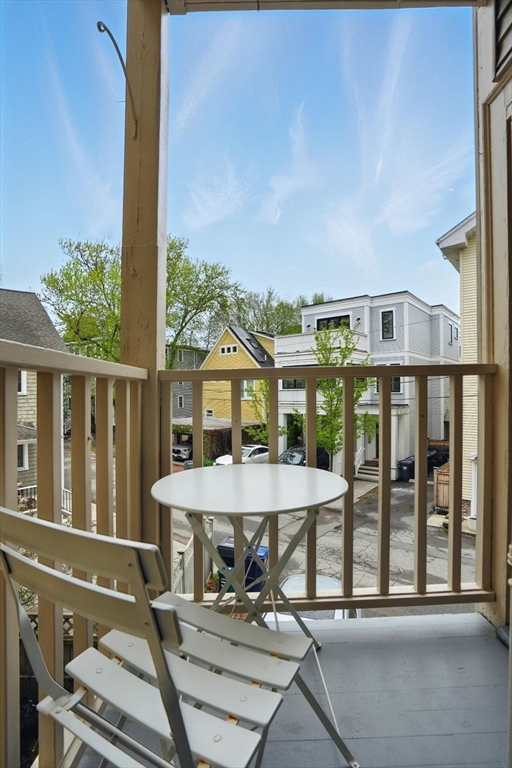 65 Eustis St # 2