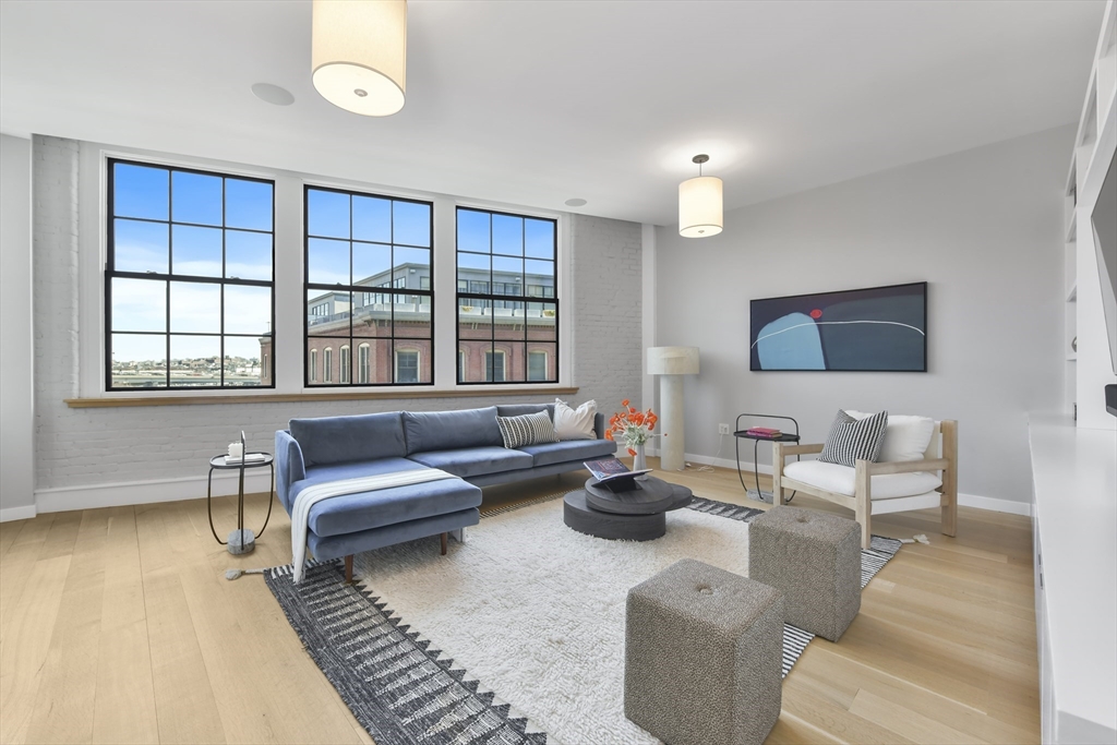 481 Harrison Avenue # 4A