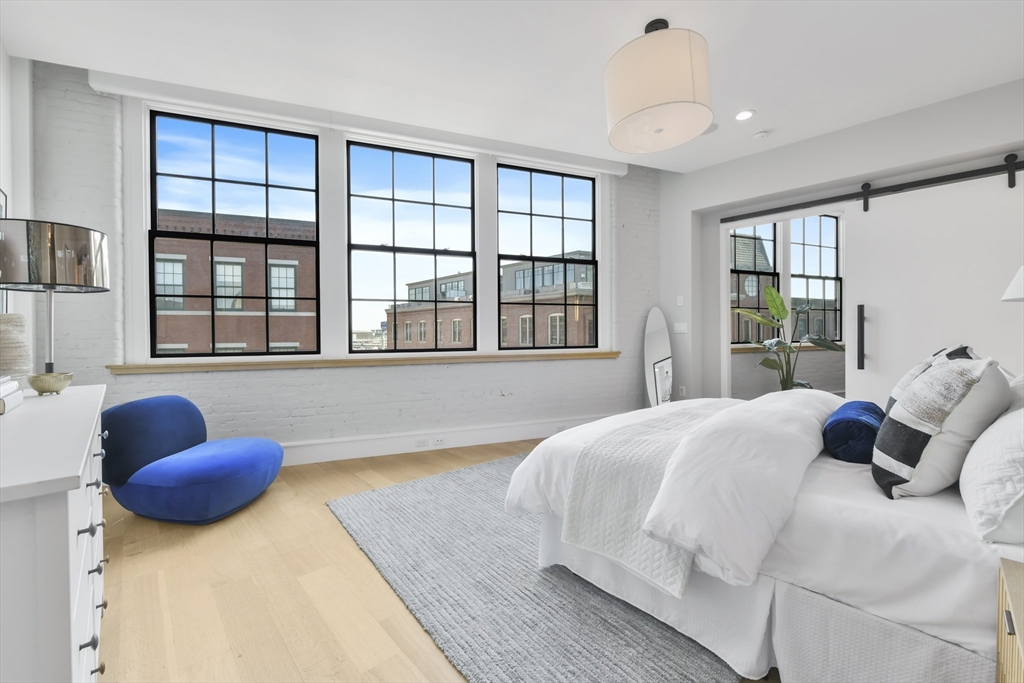 481 Harrison Avenue # 4A