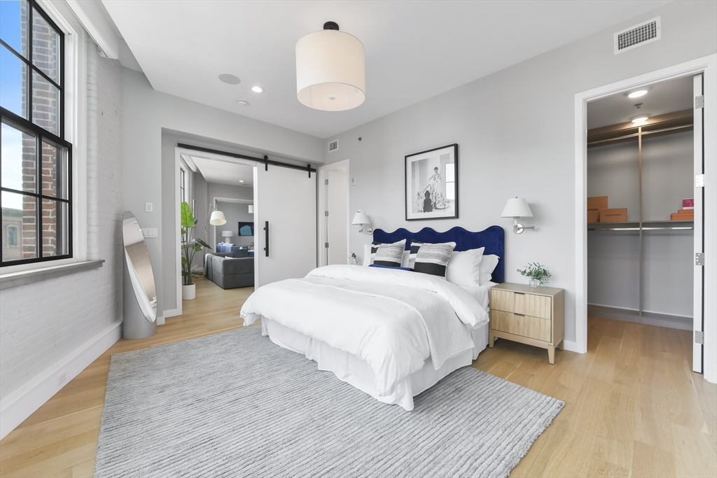 481 Harrison Avenue # 4A