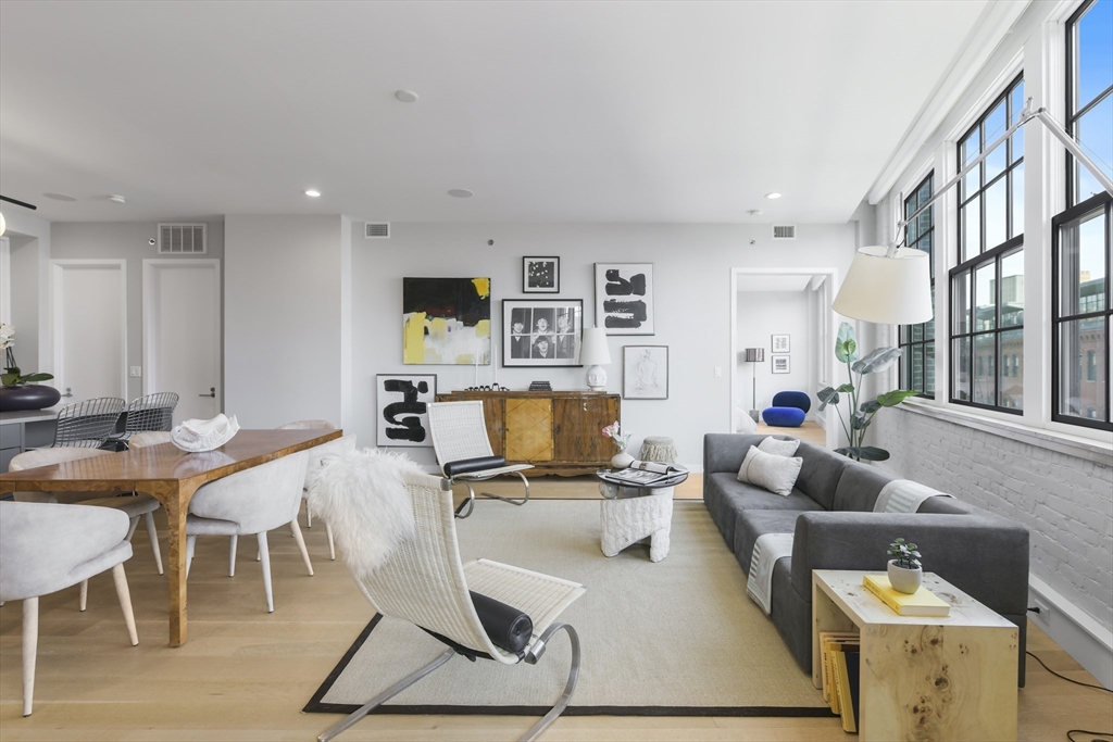 481 Harrison Avenue # 4A