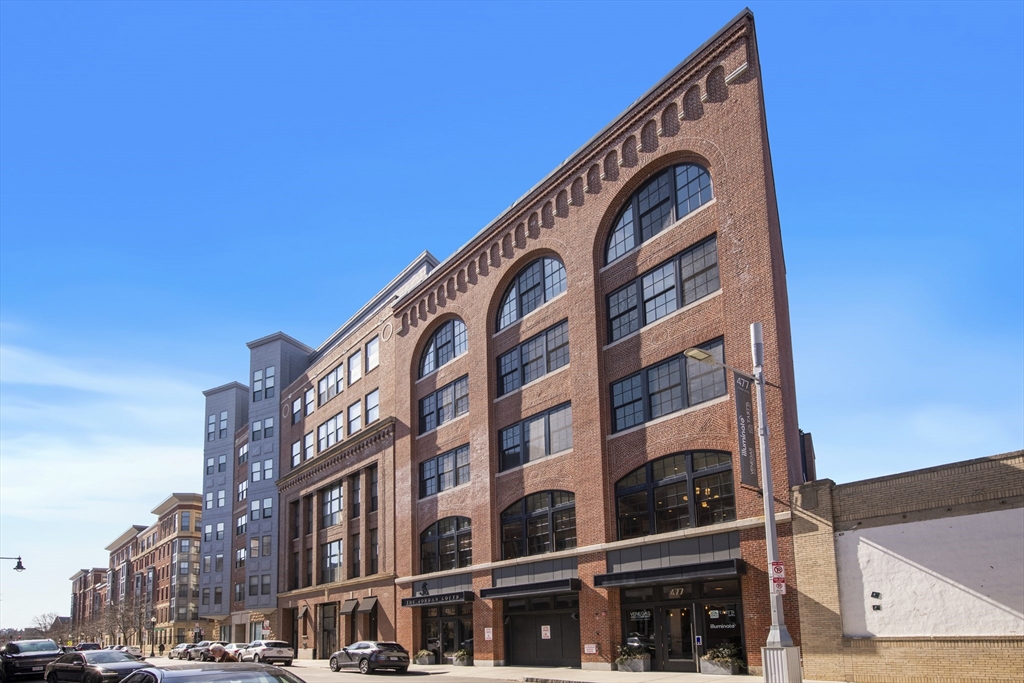 481 Harrison Avenue # 4A