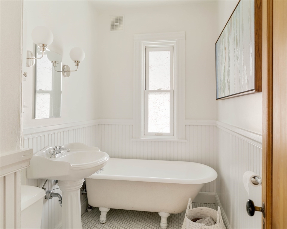 31 Kidder Avenue #31