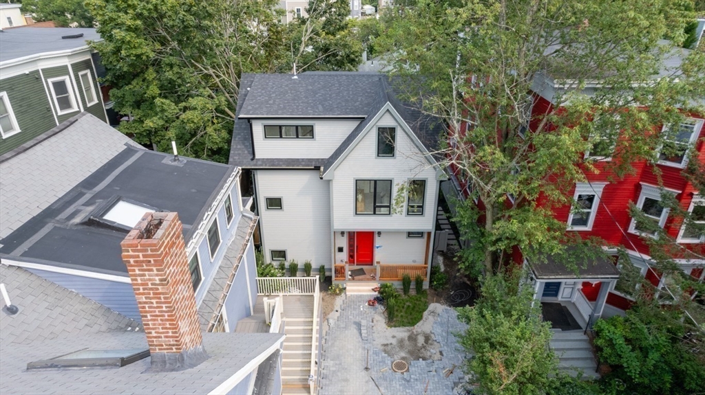 106 Inman St # 3