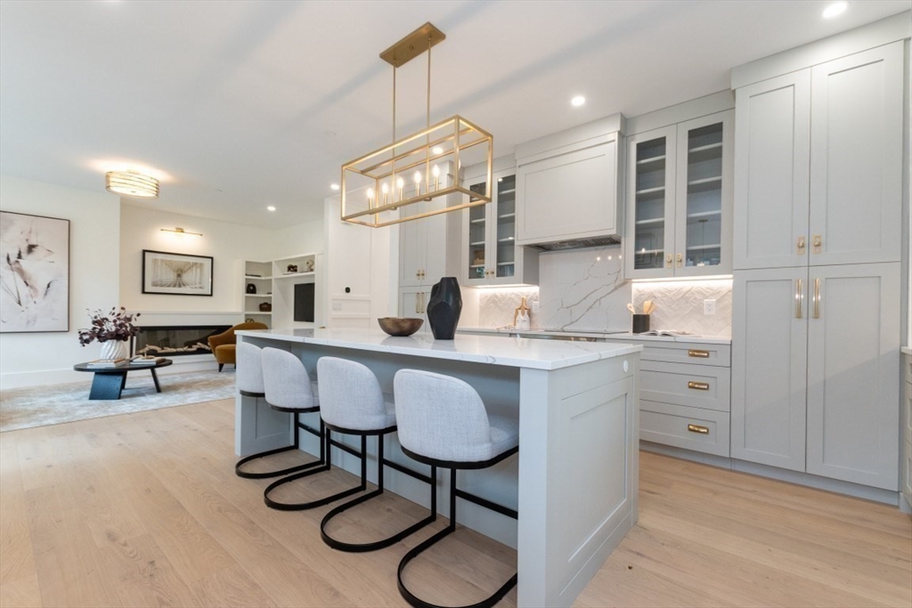106 Inman St # 3