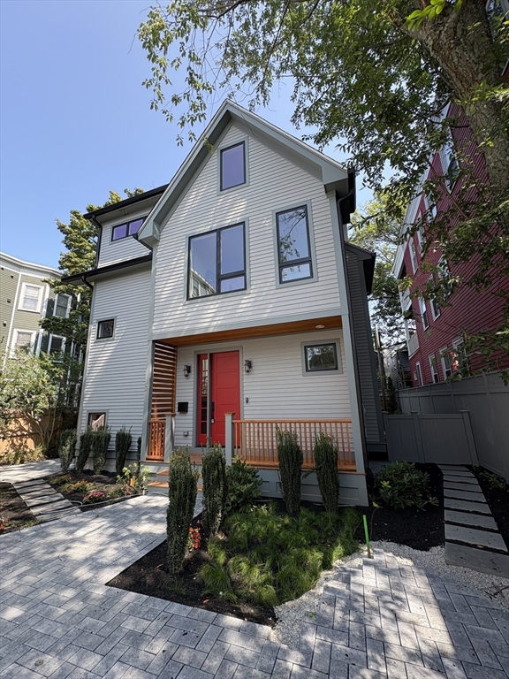 106 Inman St # 3