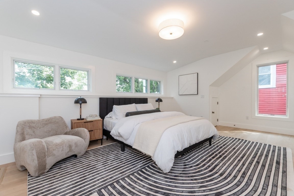 106 Inman St # 3