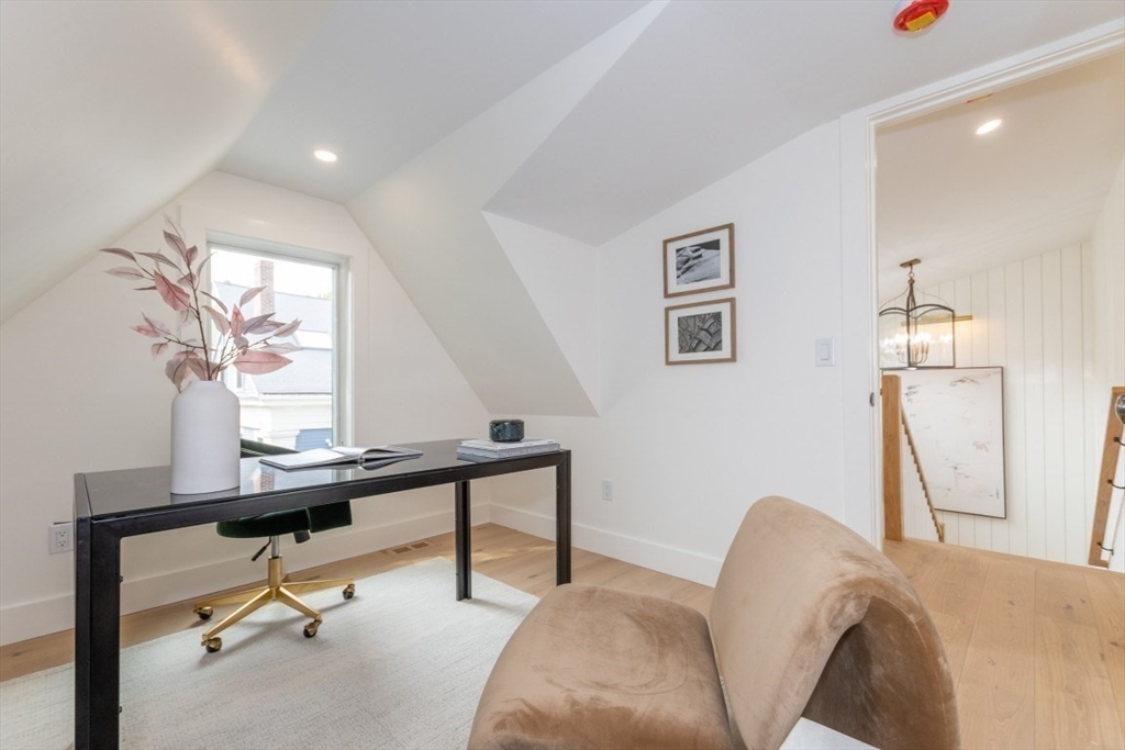 106 Inman St # 3