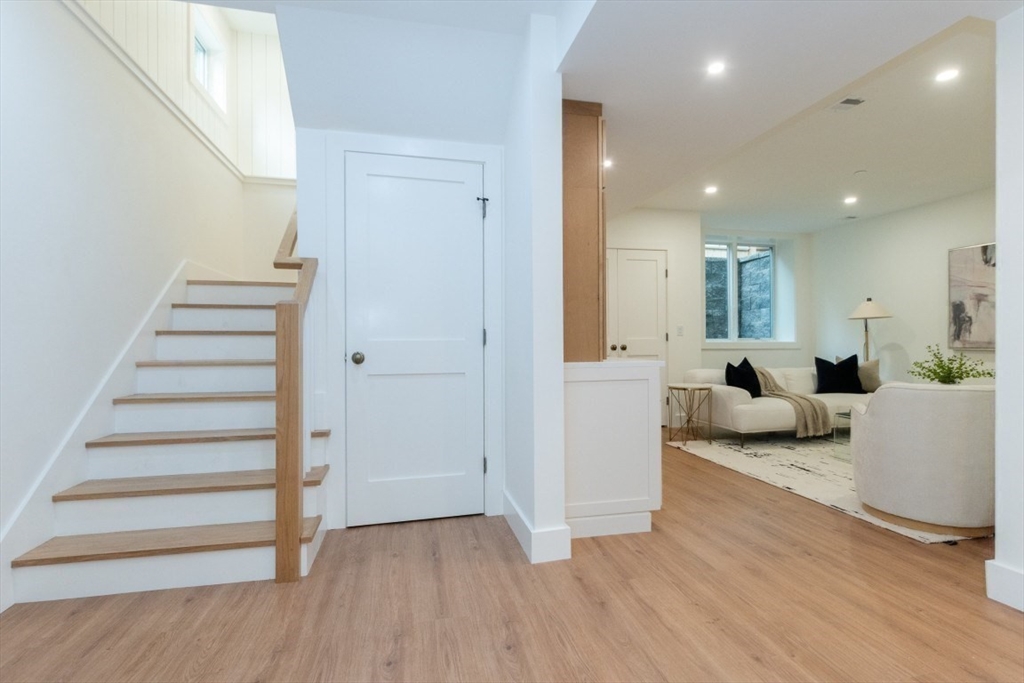 106 Inman St # 3