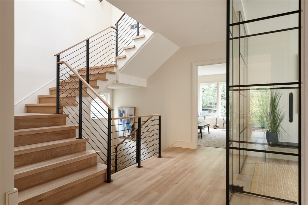 11 Sacramento Place