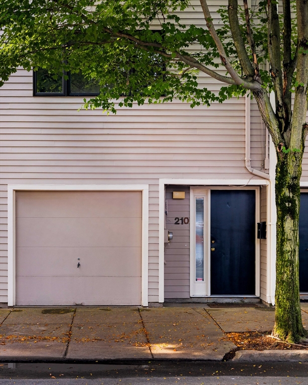 210 Charles Street # 210