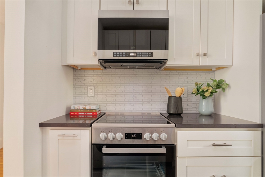 22 Bigelow Street # 1C