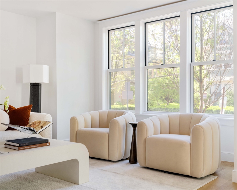 13 Mellen Street Unit: Front