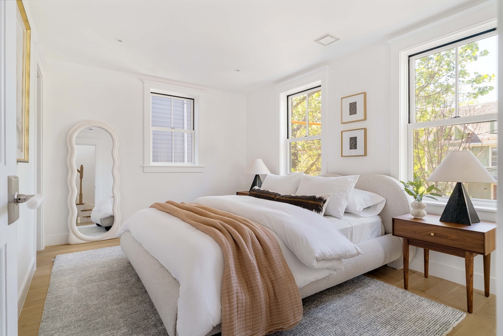 13 Mellen Street Unit: Front