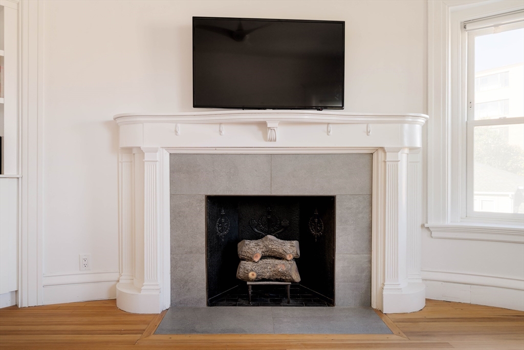 276 Harvard Street # 7