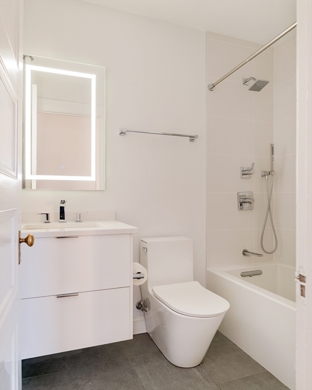 276 Harvard Street # 7