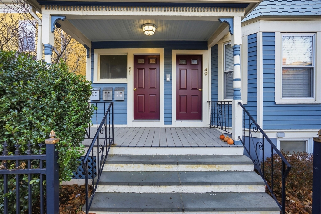 49-51 Putnam Ave