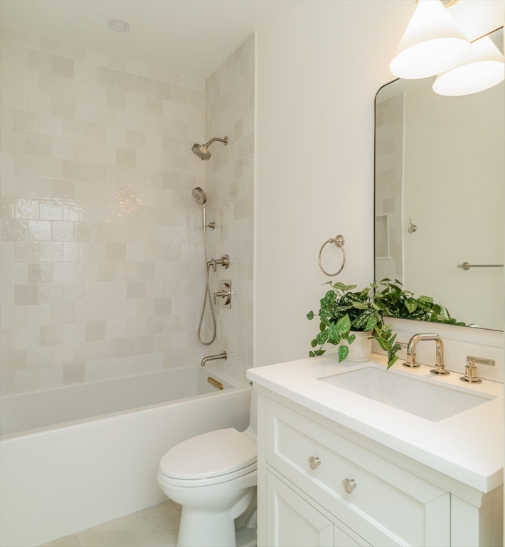 57 Museum Street # 57