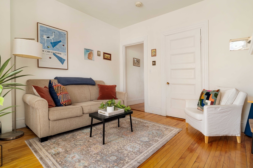 1800 Massachusetts Ave # 23