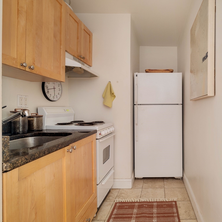 1800 Massachusetts Ave # 23