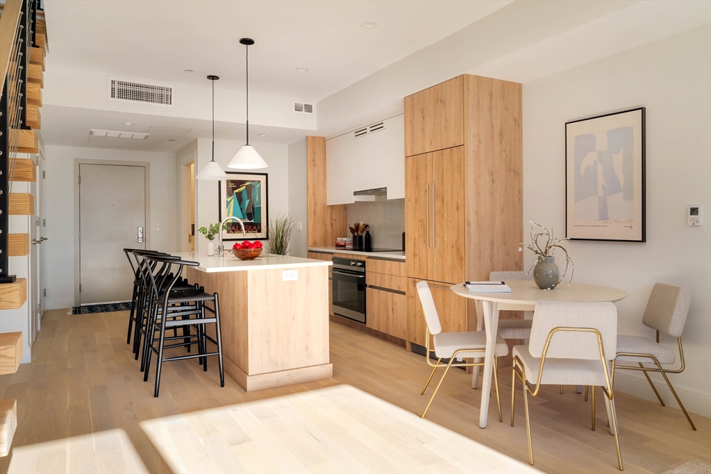 1043-1065 Cambridge Street Unit: 305