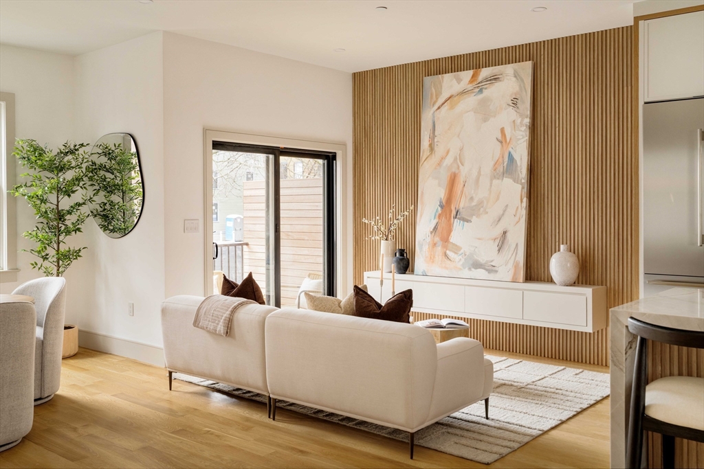 20 Wendell Street # 3