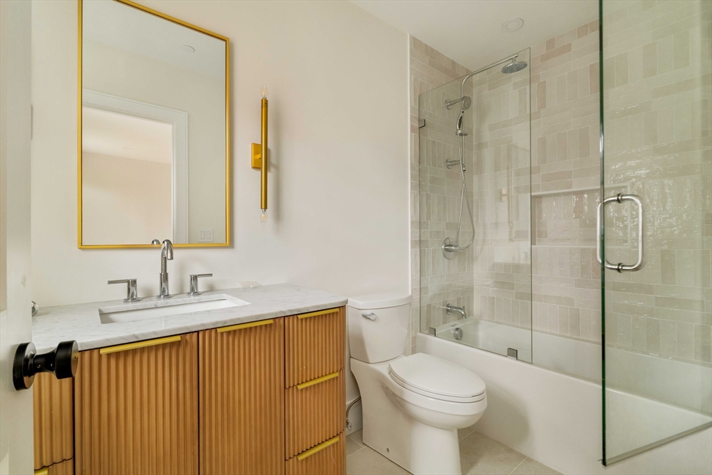 20 Wendell Street # 4