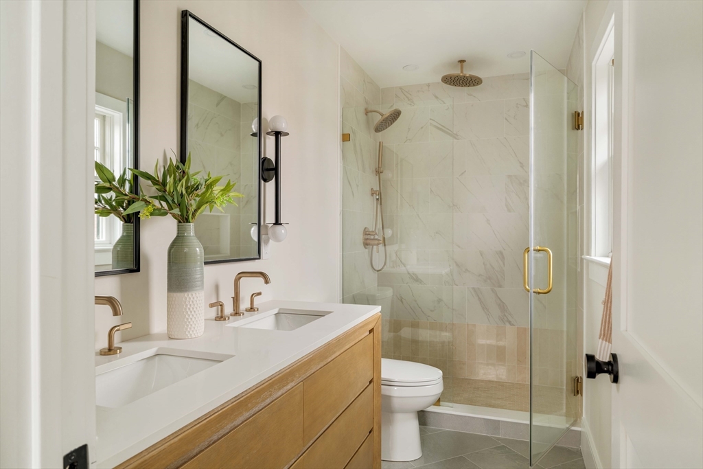 20 Wendell Street # 4