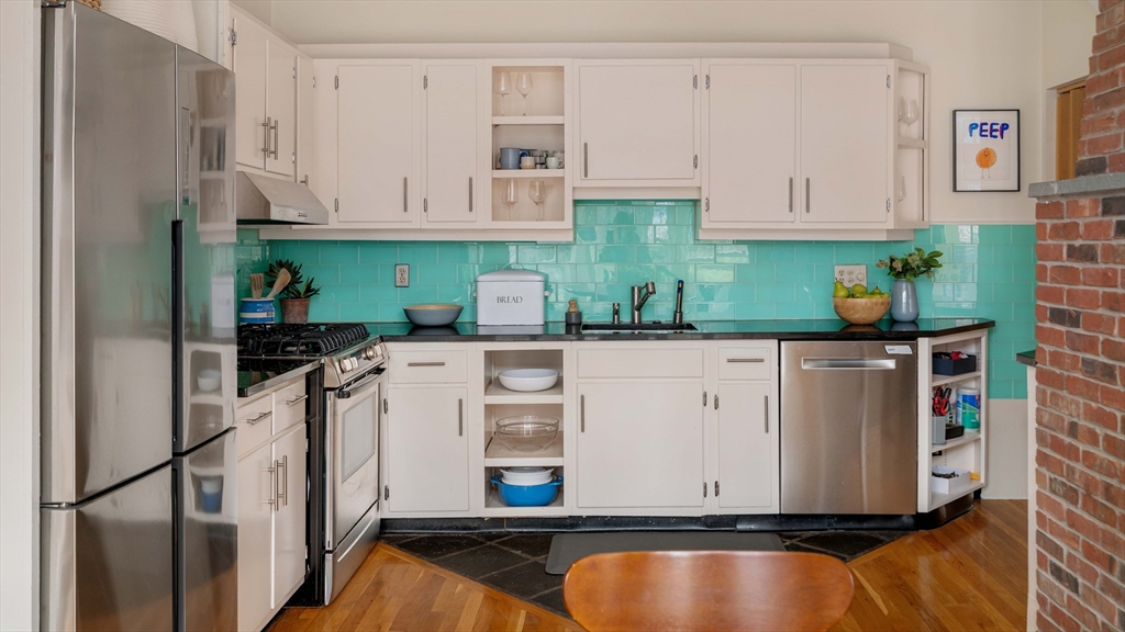 61 Dana Street # 4