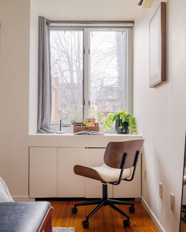 61 Dana Street # 4