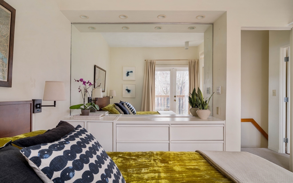 61 Dana Street # 4