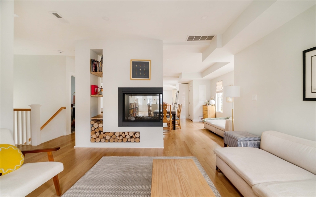 107 Josephine # B