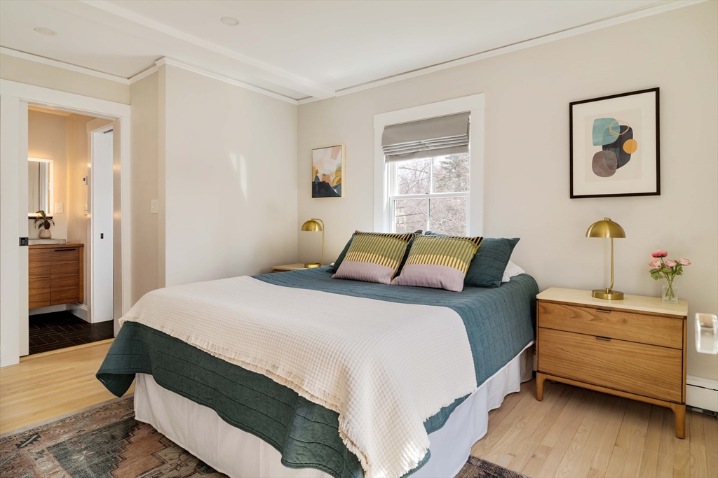 7 Sparks Street