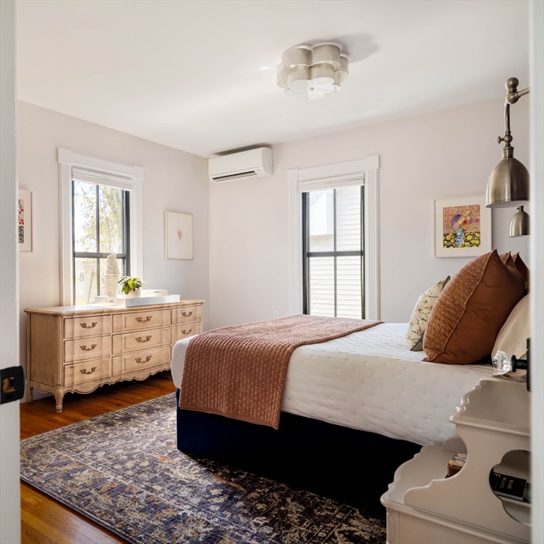 15 Loring Street