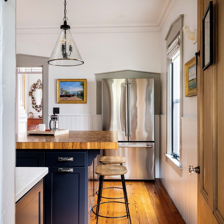 15 Loring Street