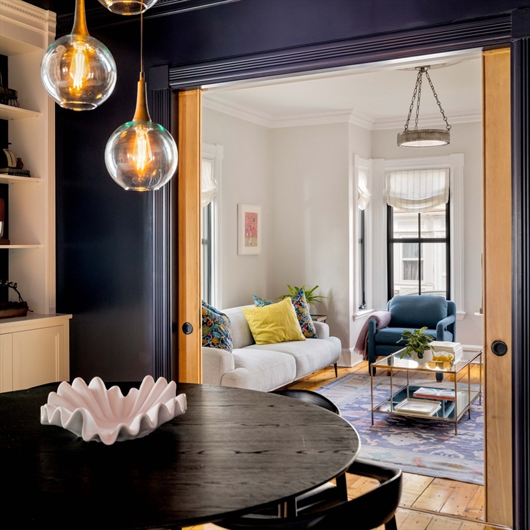 15 Loring Street