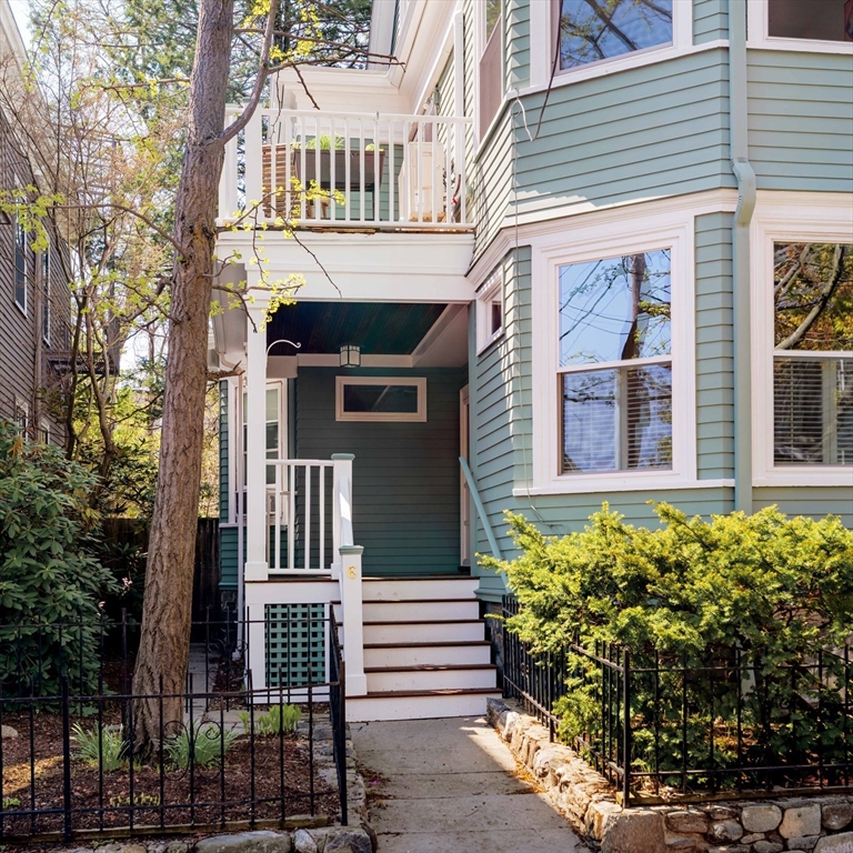 6 Shepard Street # 4