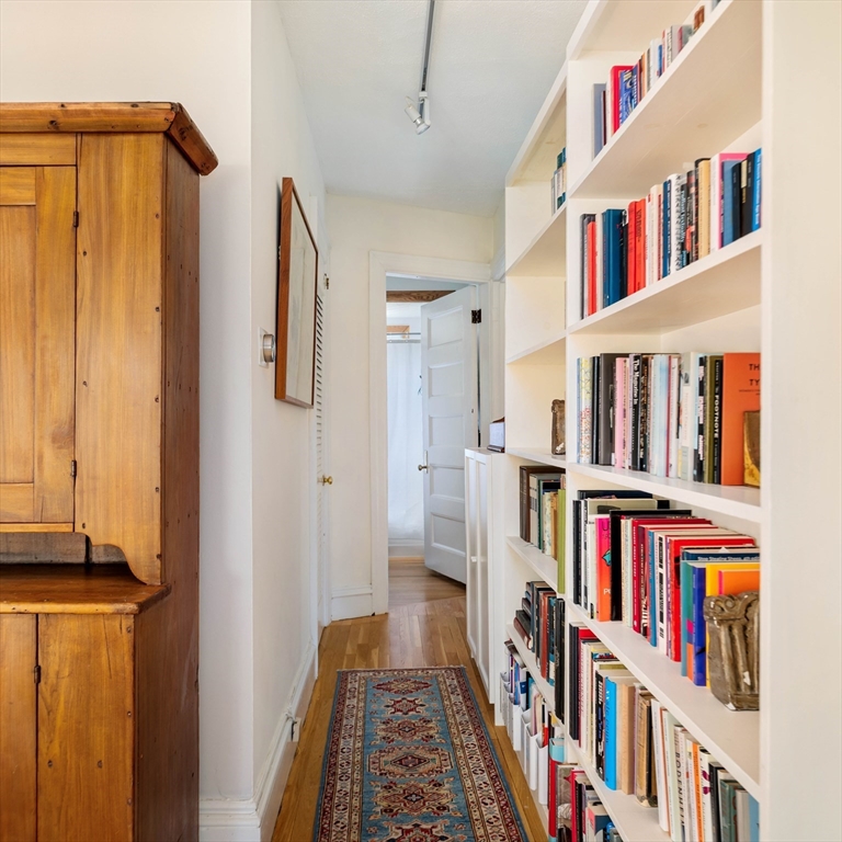 6 Shepard Street # 4