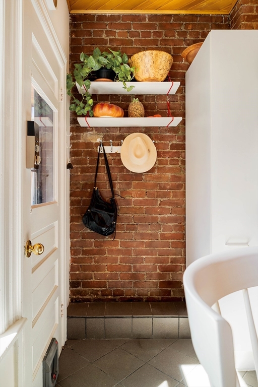 6 Shepard Street # 4