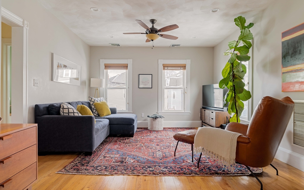 30 Concord Avenue # 2