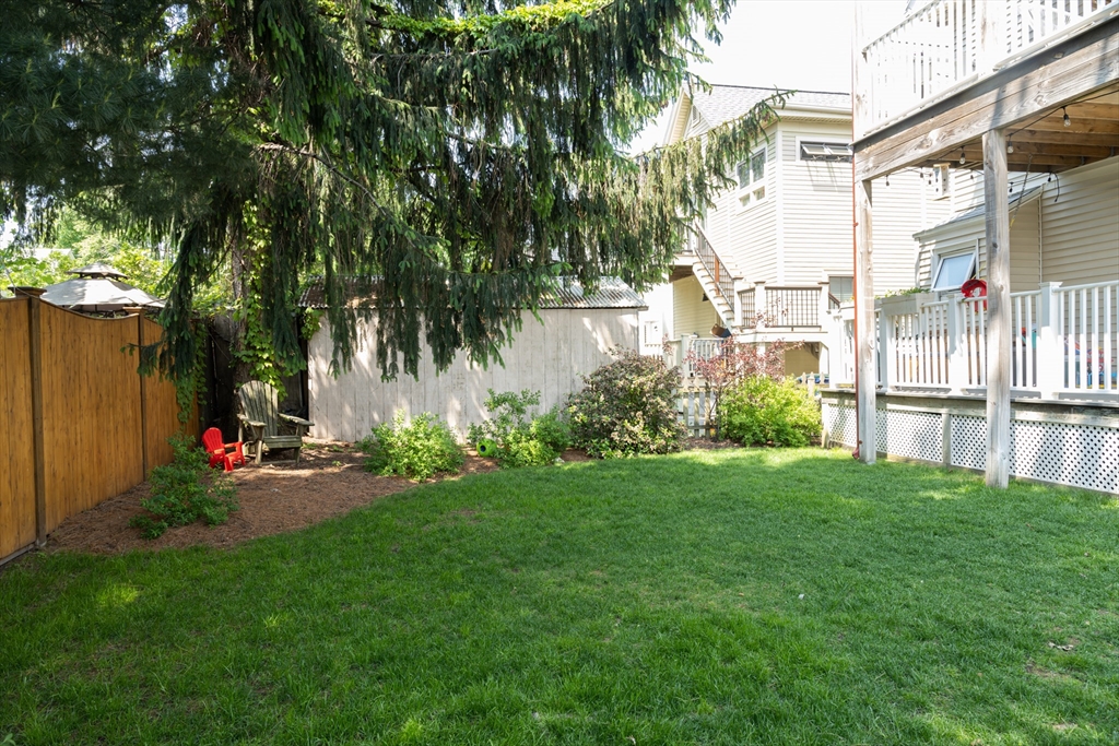 30 Concord Avenue # 2