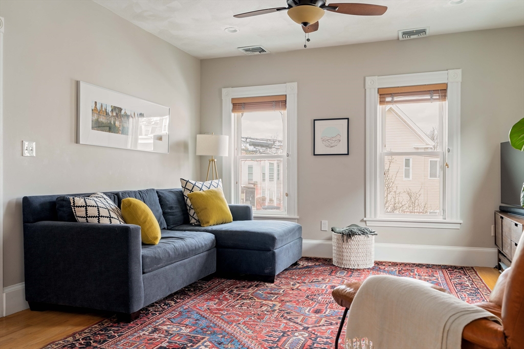 30 Concord Avenue # 2