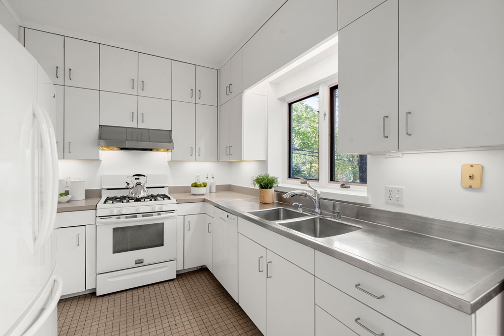 99-101 Larch Rd # 99