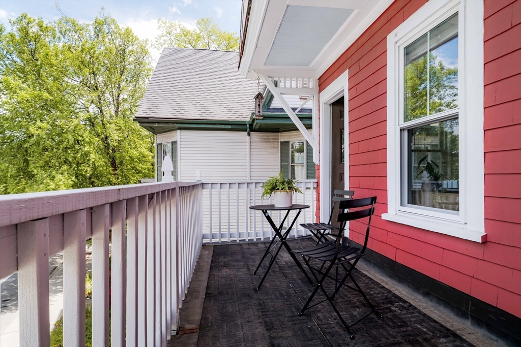 328 Huron Avenue