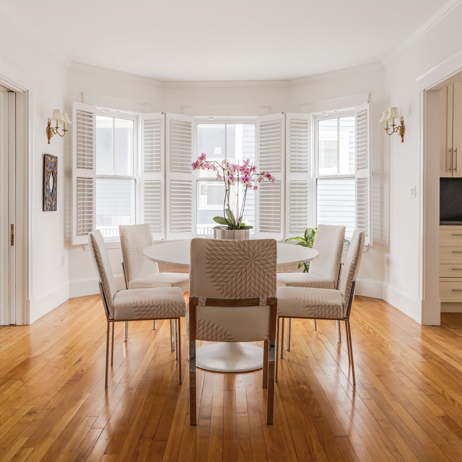 24 Langdon Street # 1